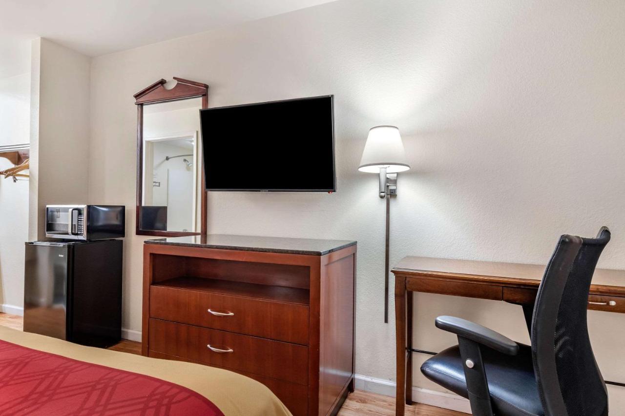 Carry On Inn & Suites LaFayette Ngoại thất bức ảnh